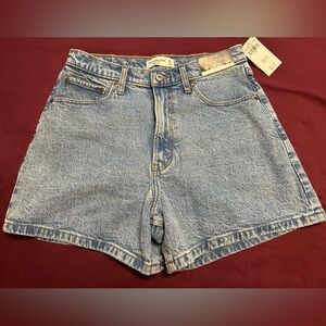 Abercrombie denim shorts- NEW-